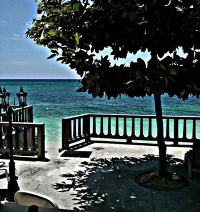 Jamrock Secret Retreat-1