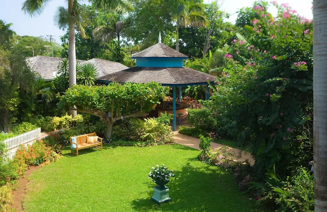 Sandals Inn All Inclusive - Couples Only (Adults Only)-1